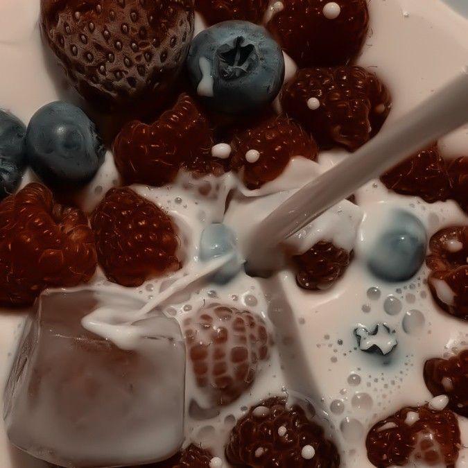 Rustic Gems: Handpicked Country Berry Selection
